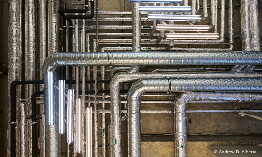 Shopbeleuchtung Boissel LED Leuchten Luxsystem von Hadler