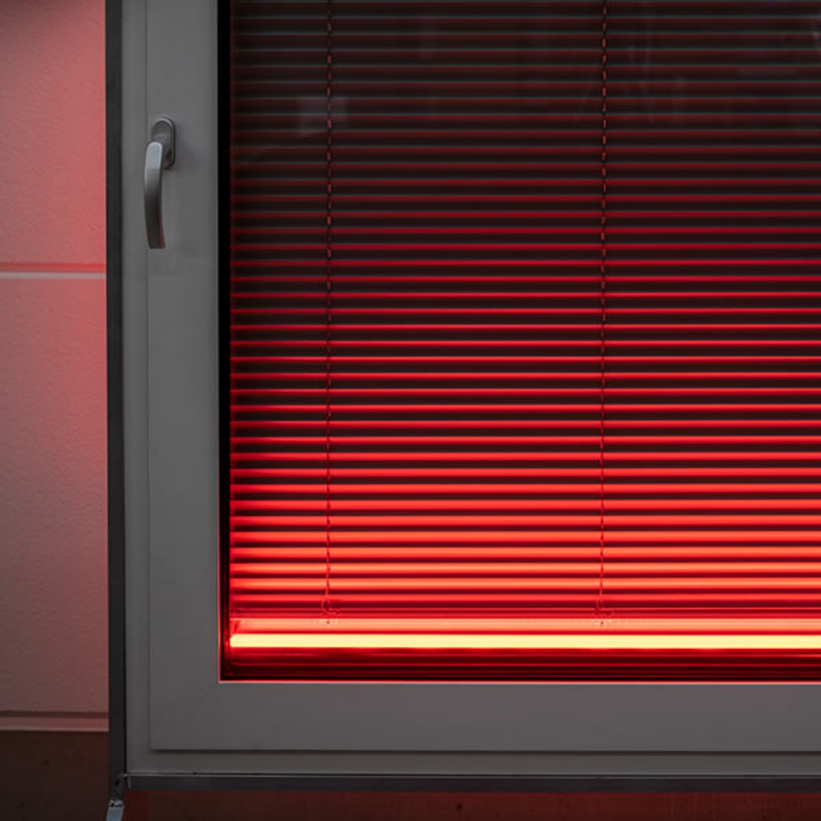 RGBW Fassadenbeleuchtung LED Leuchten Luxsystem von Hadler