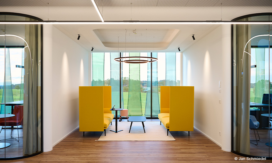 Bürobeleuchtung Luxsystem Profol Arbeitsplatzbeleuchtung