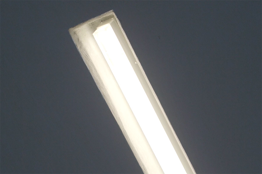 LED Leuchten Luxsystem Schulbeleuchtung Einbauleuchte in Betondecke WGG Berschneider Architekten